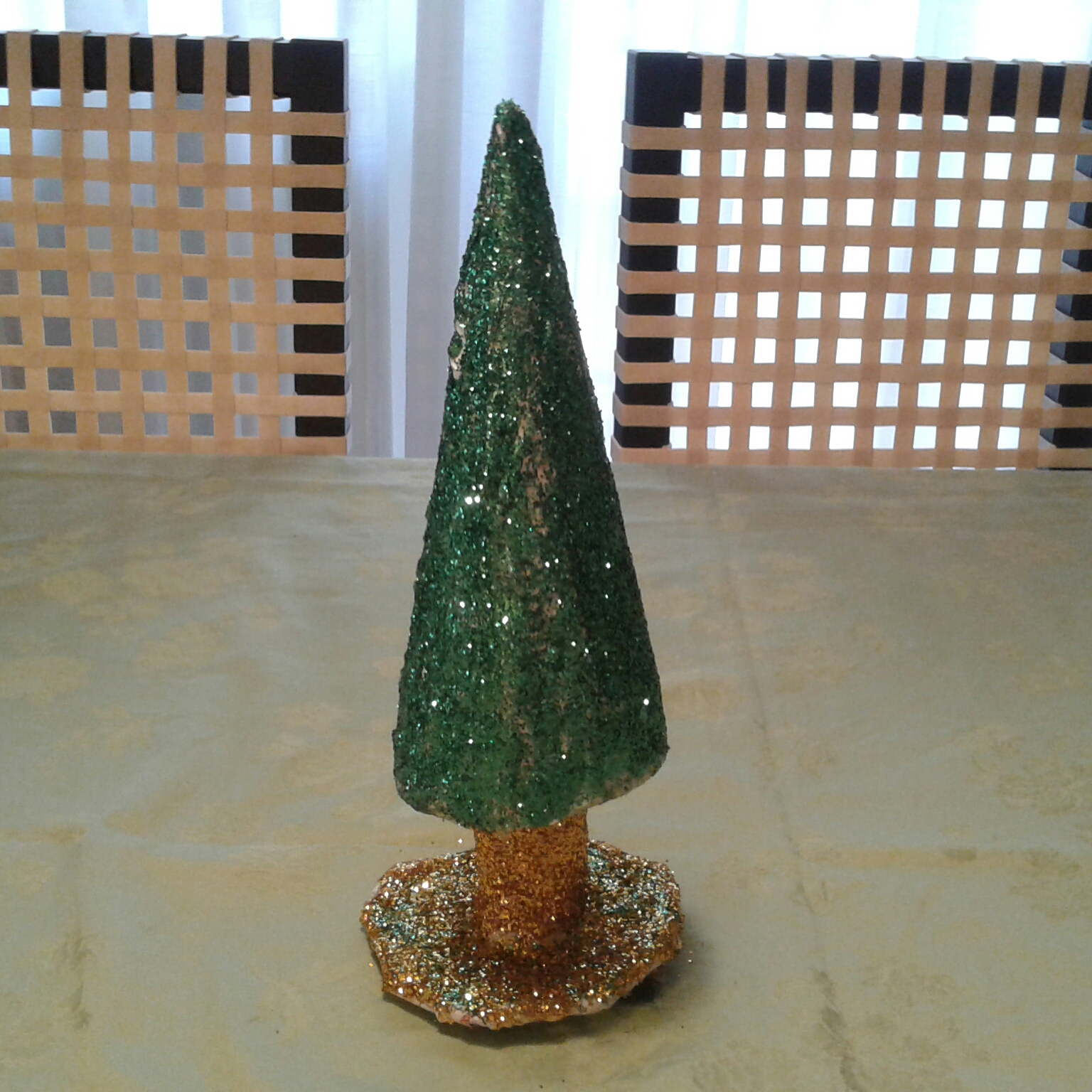 Albero Di Natale Cartapesta E Glitter Psicomamme It