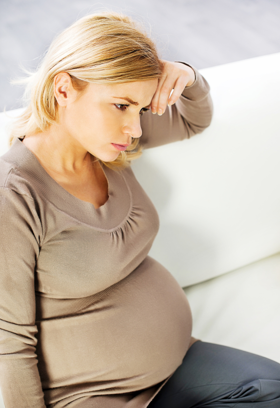 Почему беременные плачут. Беременность. Беременных женщин. Беременна женщина.
